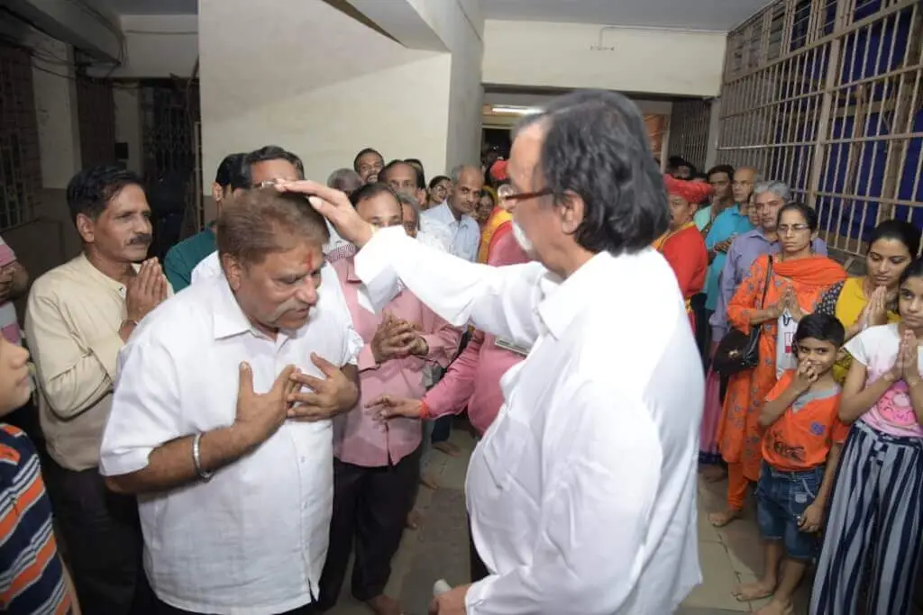 Sadguru Shree Aniruddha Bapu Blessing Prearrangement Volunteers