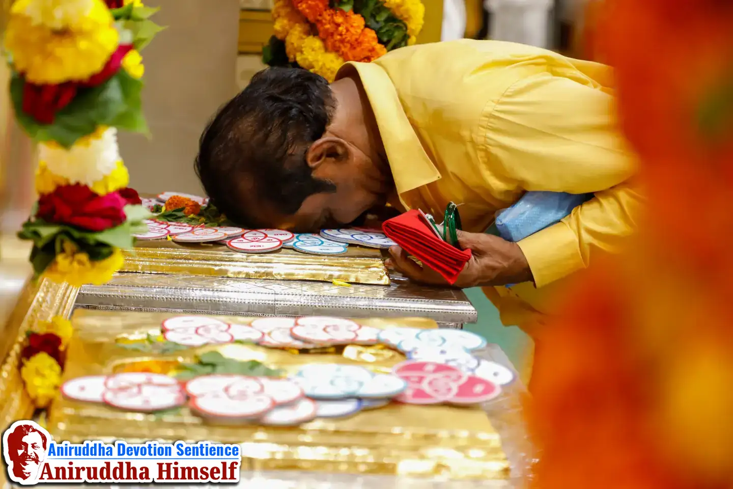 Aniruddha Bapu Padhchinha Darshan