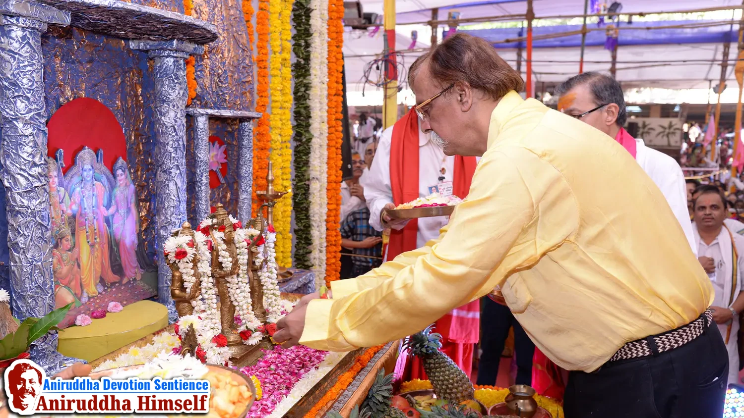 Aniruddha Bapu and his Panchaguru's (Five Guru's)