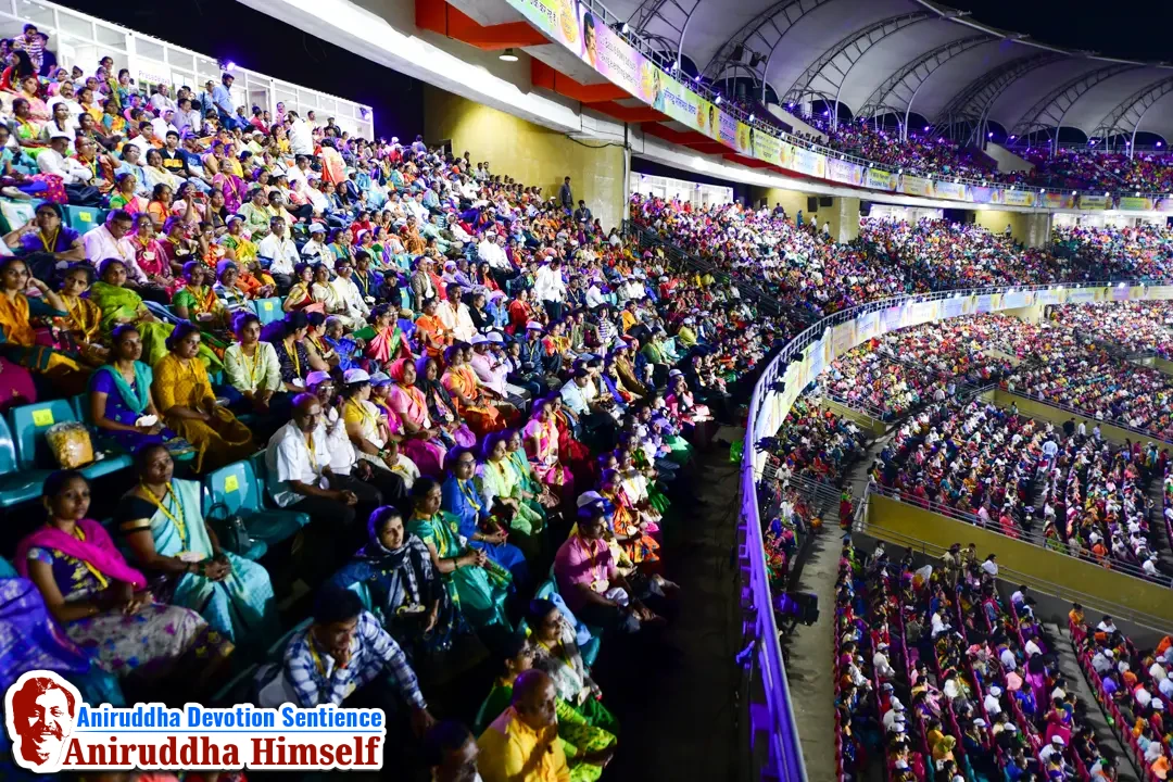 Shraddhavans enjoying Aniruddha Bhaktibhav Chaitanya event held at D.Y.Patil Stadium, Navi Mumbai in December 2019