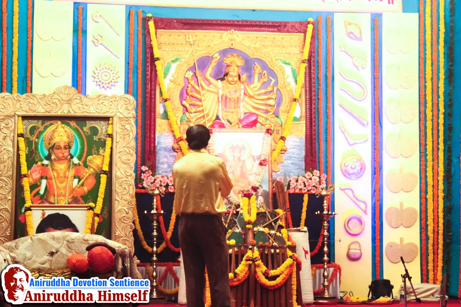 Sadguru Shree Aniruddha Bapu at Shree Harigurugram on the occasion of Dassera Utsav in 2015