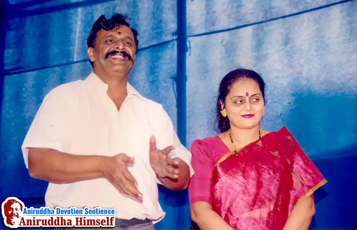 Sadguru Shree Aniruddha Bapu at Dehu–Alandi Rasayatra held in the year 1998.