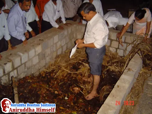 Vermiculture Project under Aniruddha's Academy of Disaster Management