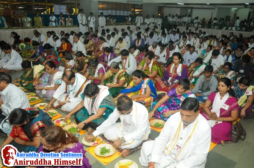 Shraddhavans Active Participation in Gurupournima Utsav