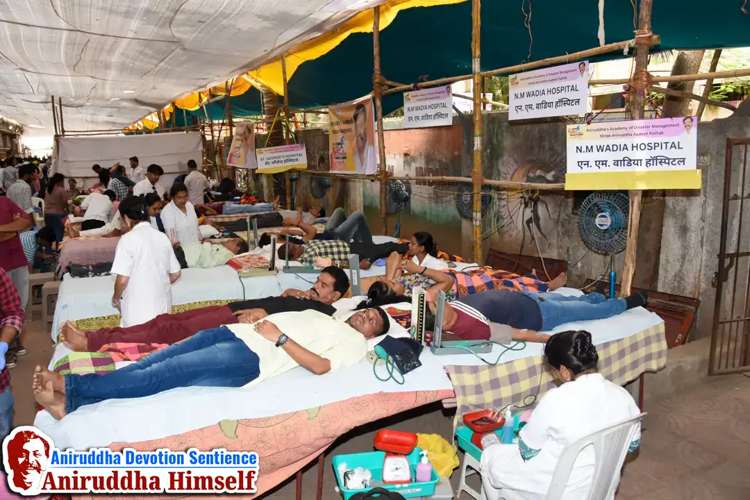 Shraddhavans donating blood during the Mega Blood Donation Camp at Shree Harigurugram, Bandra