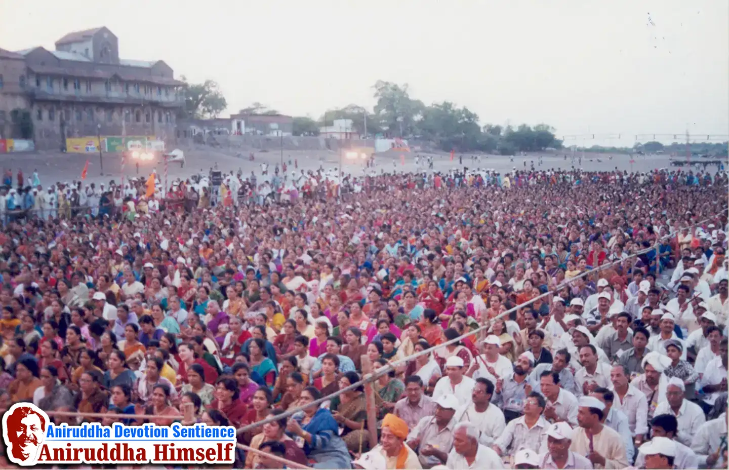 Experience the divine bliss of Pandharpur. Let the sacred currents of the Chandrabhaga River and the Nama of Shree Vitthal fill your heart with pure Bhakti.