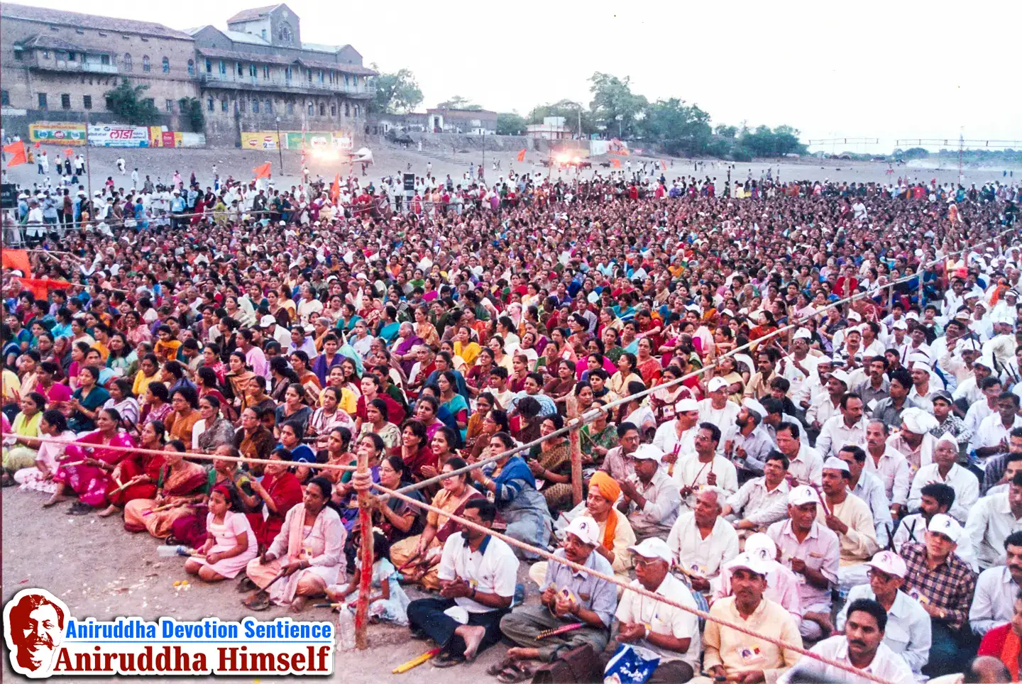 Experience the divine bliss of Pandharpur. Let the sacred currents of the Chandrabhaga River and the Nama of Shree Vitthal fill your heart with pure Bhakti.