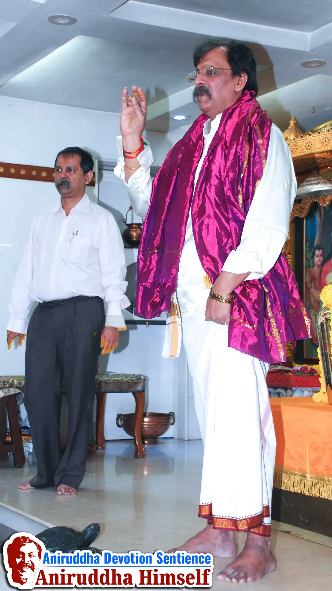 Sadguru Aniruddha Bapu at Shree Aniruddha Gurukshetram doing mantra jaap