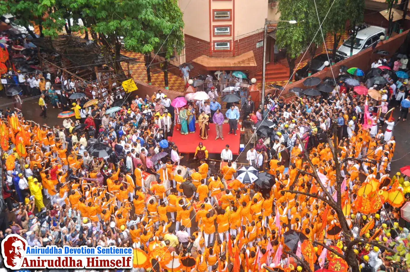 Sadguru Aniruddha Bapu – One Among Us