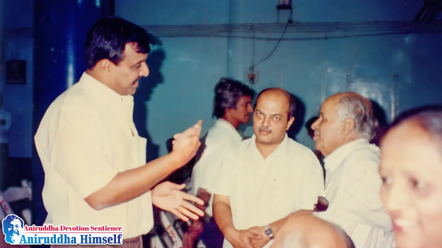 Aniruddha Bapu at Rasayatra with Shraddhavans