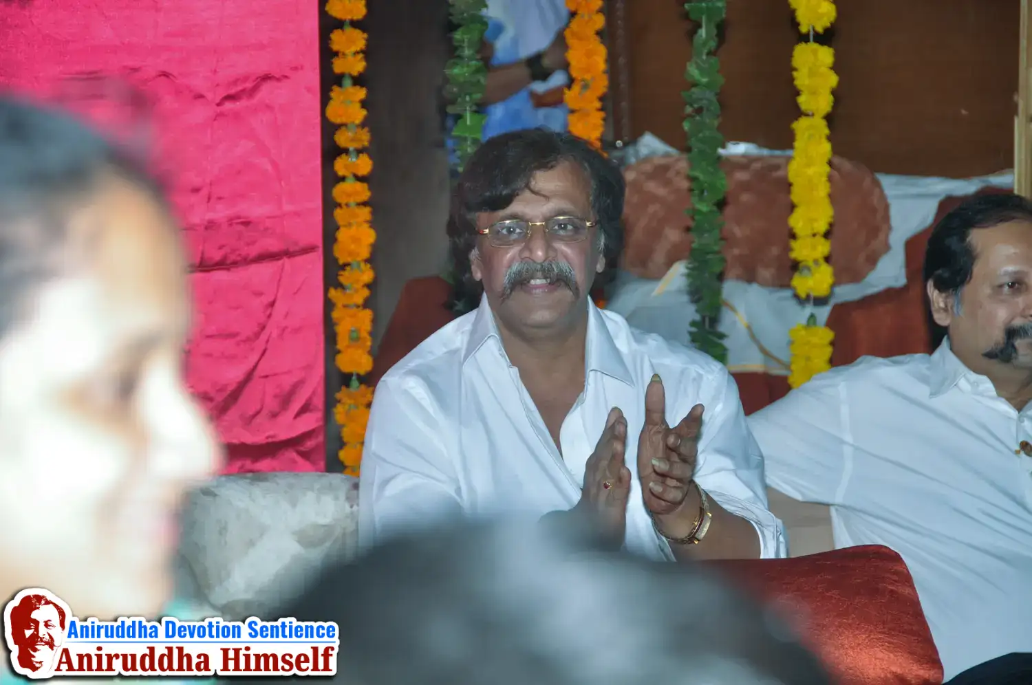 Sadguru Shree Aniruddha Bapu attending the abhang sohala at Gurukul Juinagar, on the occasion of Shree Aadyapipa Samadhi Sthanam Sohala