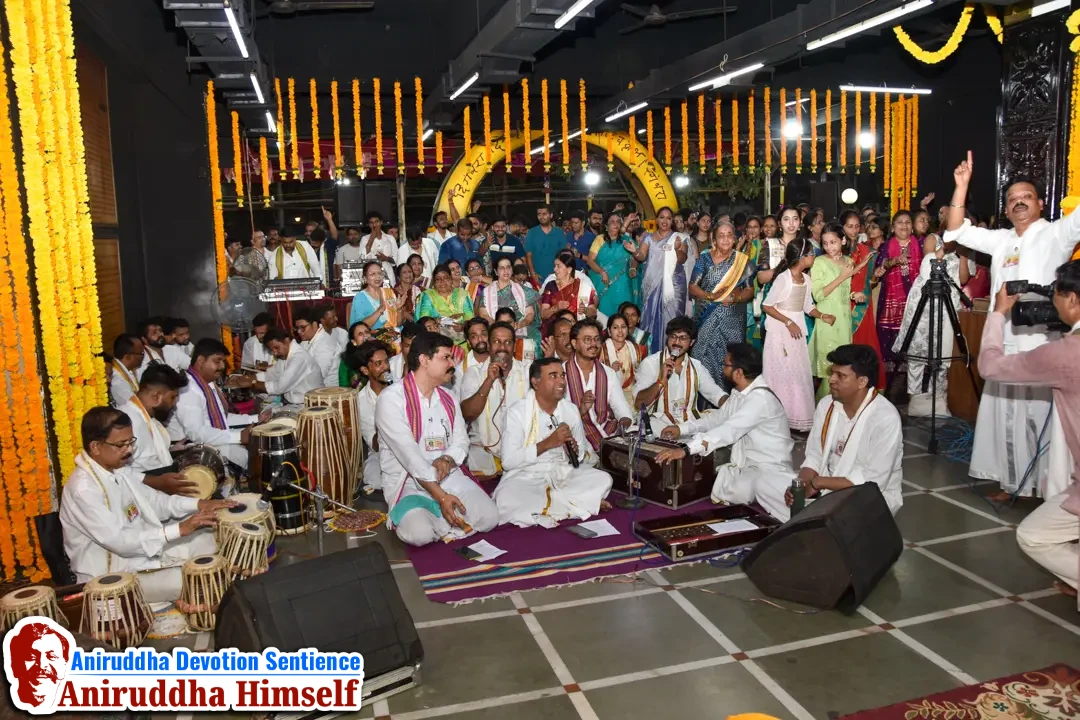 Satsang During Shree Aadyapipa Samadhi Sthanam Sohala