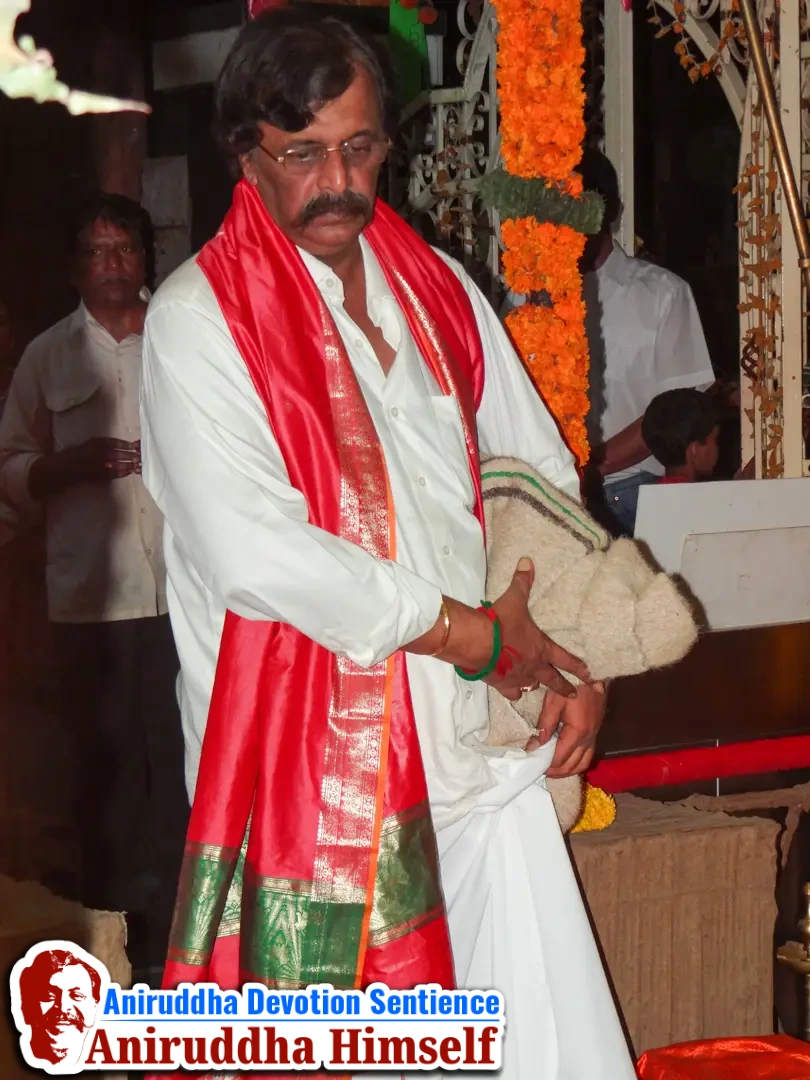 Sadguru Shree Aniruddha Bapu performing Swastikshem Tapascharya at Shree Gurukshetram
