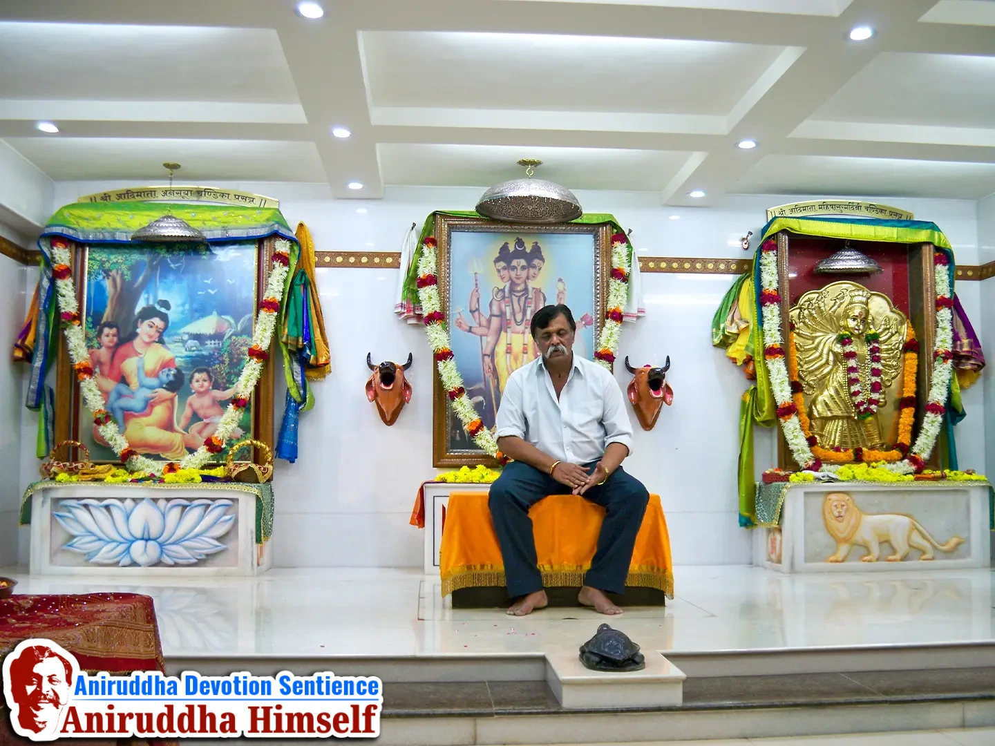 Sadguru Shree Aniruddha Bapu Sitting on Dharmasan at Shree Gurukshetram