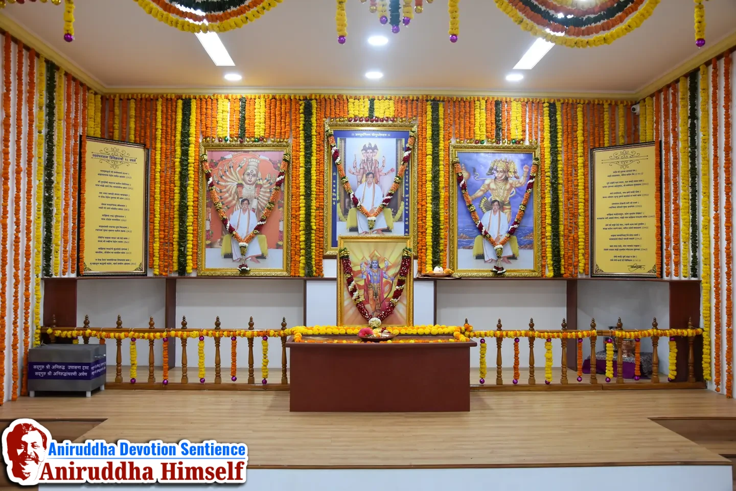 Sadguru Aniruddha Bapu immersed in the Bhakti of Dattaguru