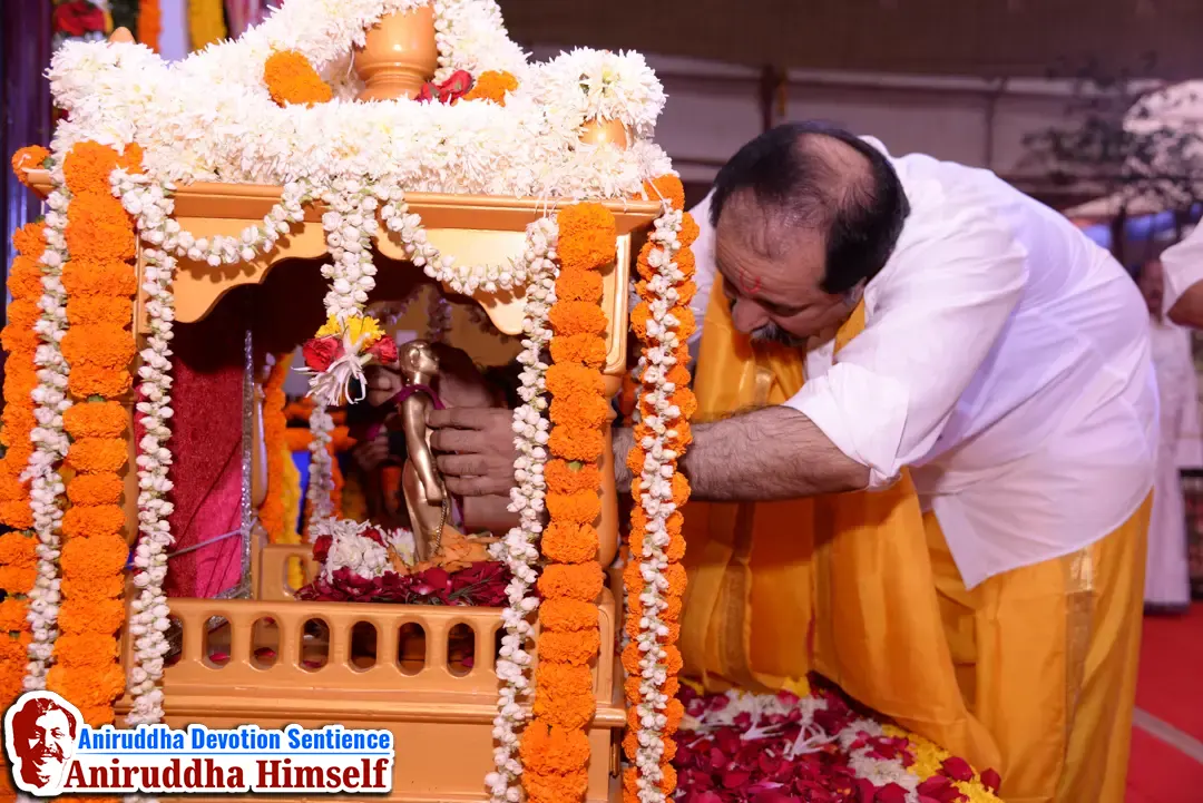Sadguru Shree Aniruddha Bapu Moorti Poojan performed on the occasion of Shree Aniruddha Pournima at Shree Harigurugram