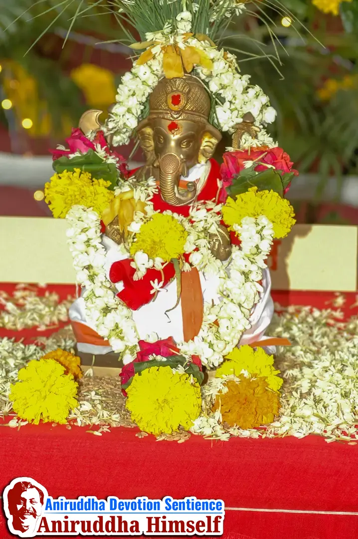 Devata's at Shree Avdhoot Chintan Utsav