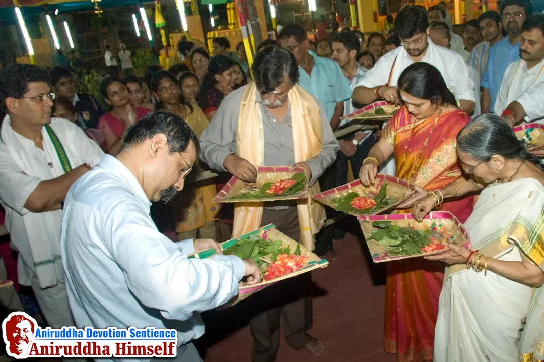 Sadguru Aniruddha Bapu at Shree Avdhoot Chintan Utsav