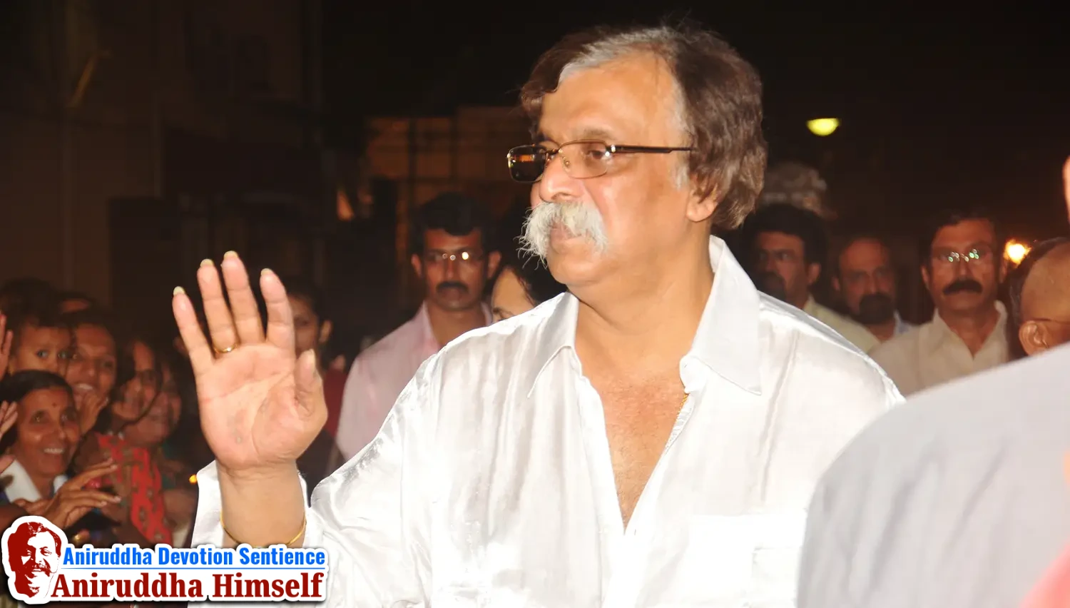 Sadguru Aniruddha Bapu's arrival at Shree Harigurugram