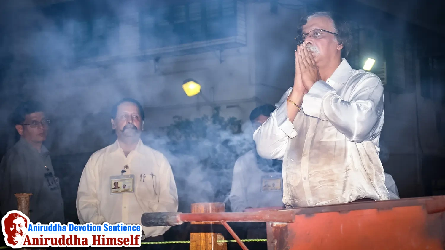 Sadguru Shree Aniruddha Bapu offering Udd at Shree Harigurugram