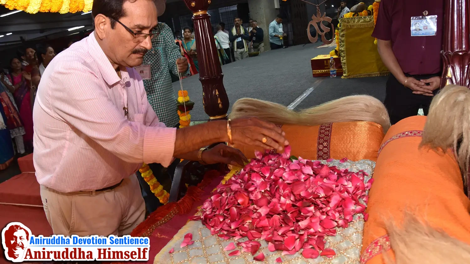 Arrival of Shreemad Purushartha Grantharaj on Thursday at Shree Harigurugram