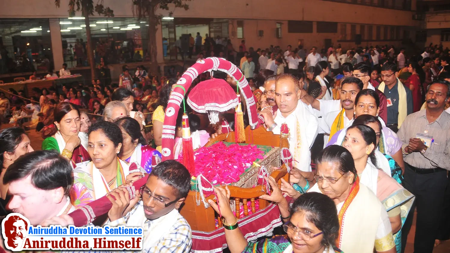 Arrival of Shreemad Purushartha Grantharaj on Thursday at Shree Harigurugram