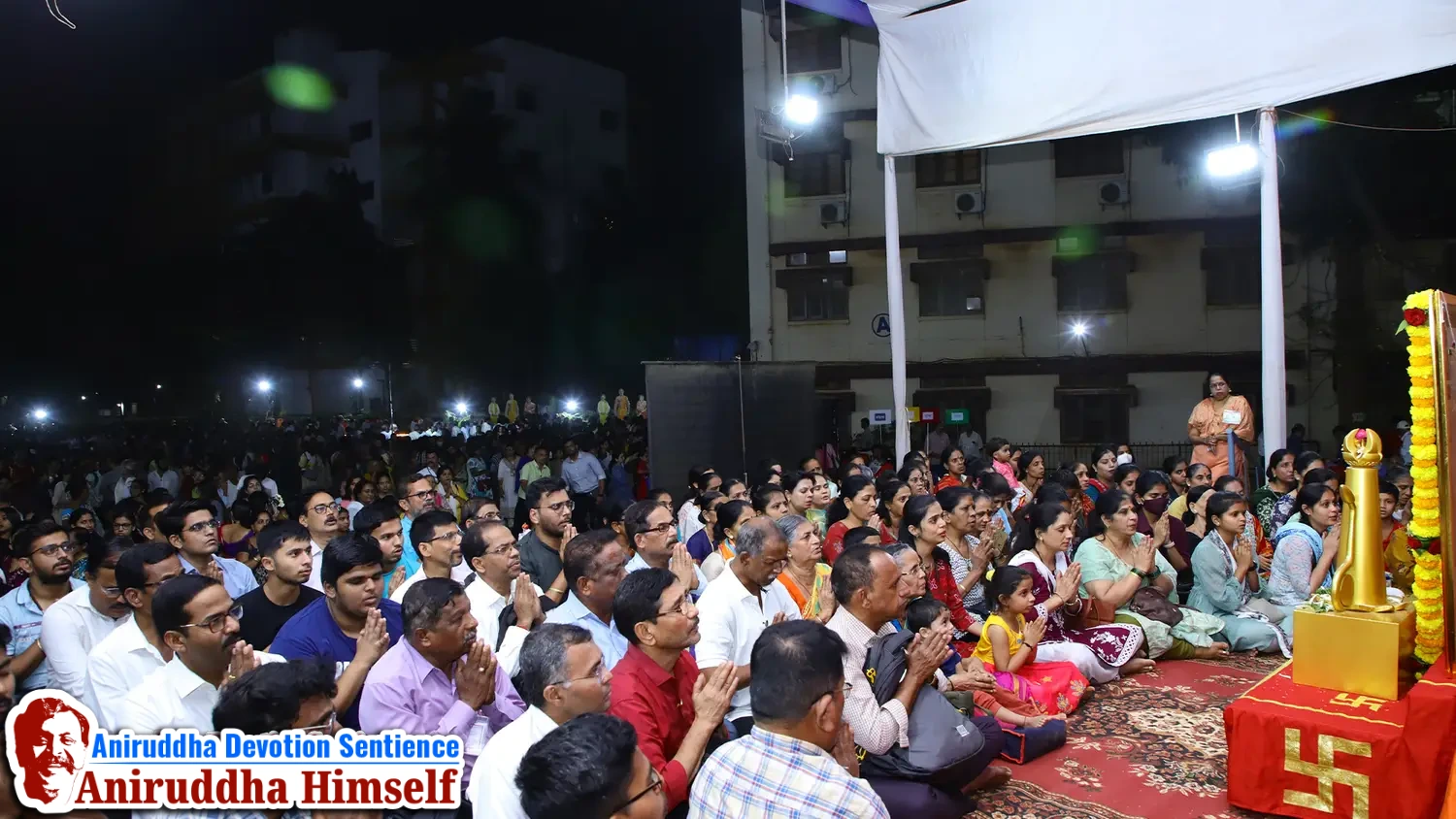 Shraddhavans performing Pradakshina Sur prarthana on Thursdays at Shree Harigurugram