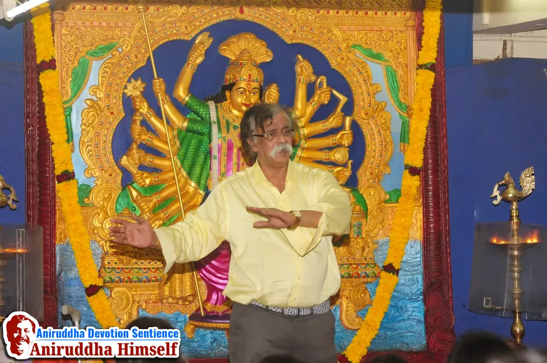 Aniruddha Bapu's darshan at Shree Harigurugram