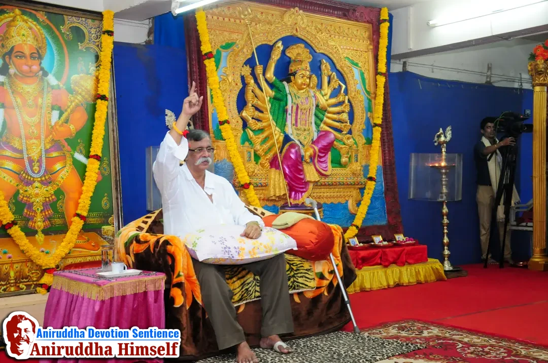 Aniruddha Bapu's darshan at Shree Harigurugram
