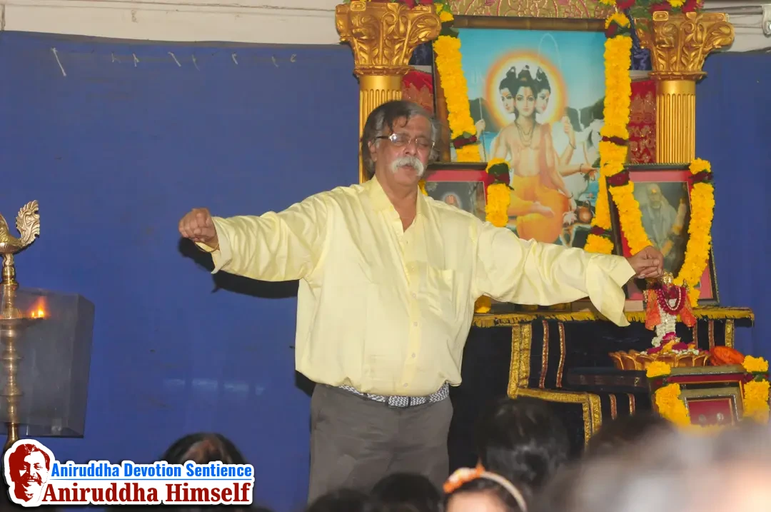 Aniruddha Bapu's darshan at Shree Harigurugram