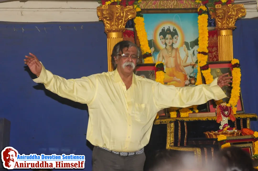 Aniruddha Bapu's darshan at Shree Harigurugram