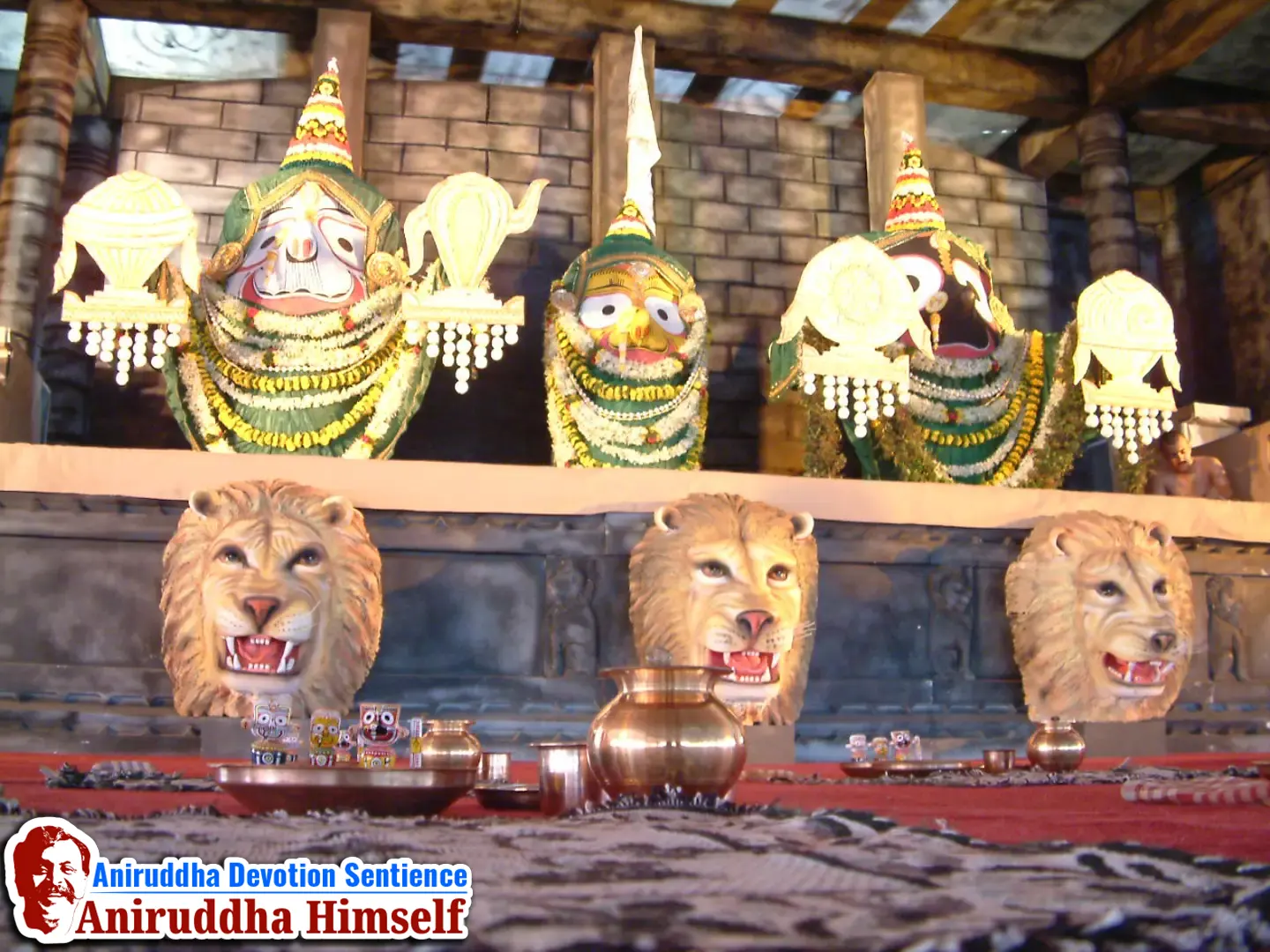 Jagannath Puri idols during Shree Jagannath Ashtatirthadham Mahotsav in the year 2003