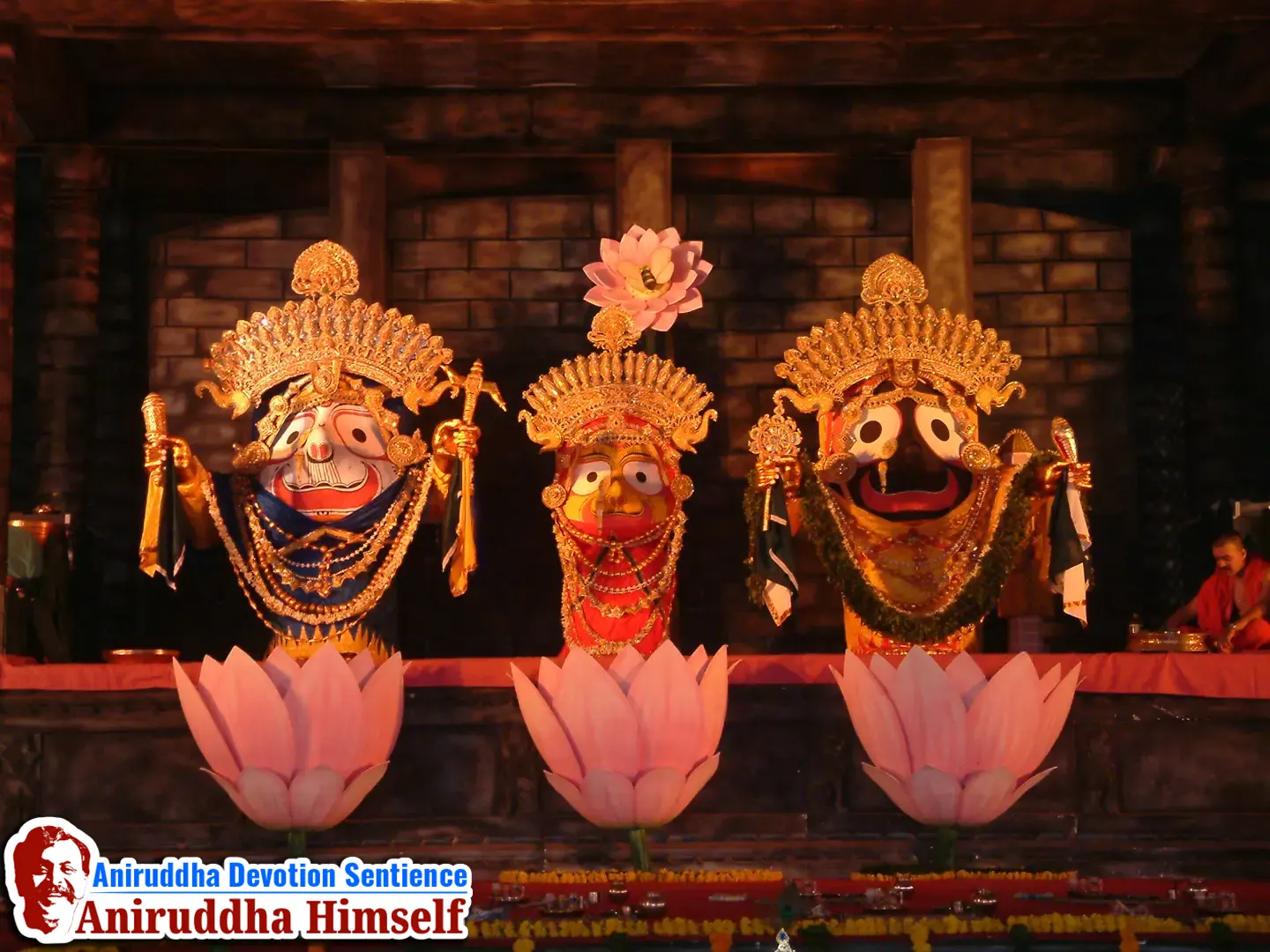 Jagannath Puri idols during Shree Jagannath Ashtatirthadham Mahotsav in the year 2003