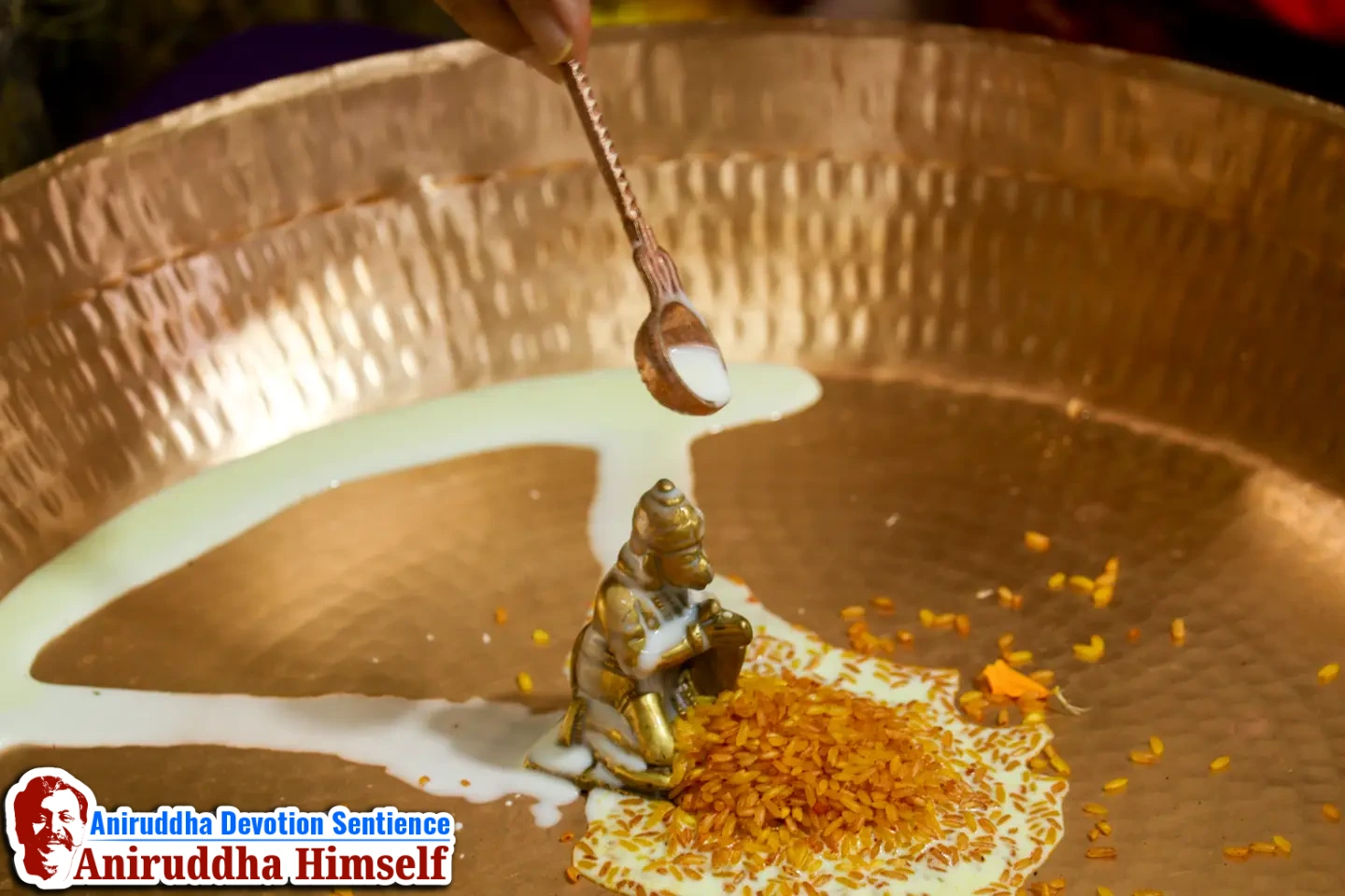 Every year, on Saturdays, in the month of Shravan, Ashwattha Maruti Pujan is performed at Gurukul, Juinagar.