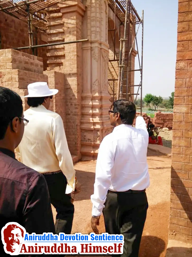 Sadguru Shree Aniruddha Bapu's visit to the construction site of Shree Purushartha Dham at Dudulgaon, Pune