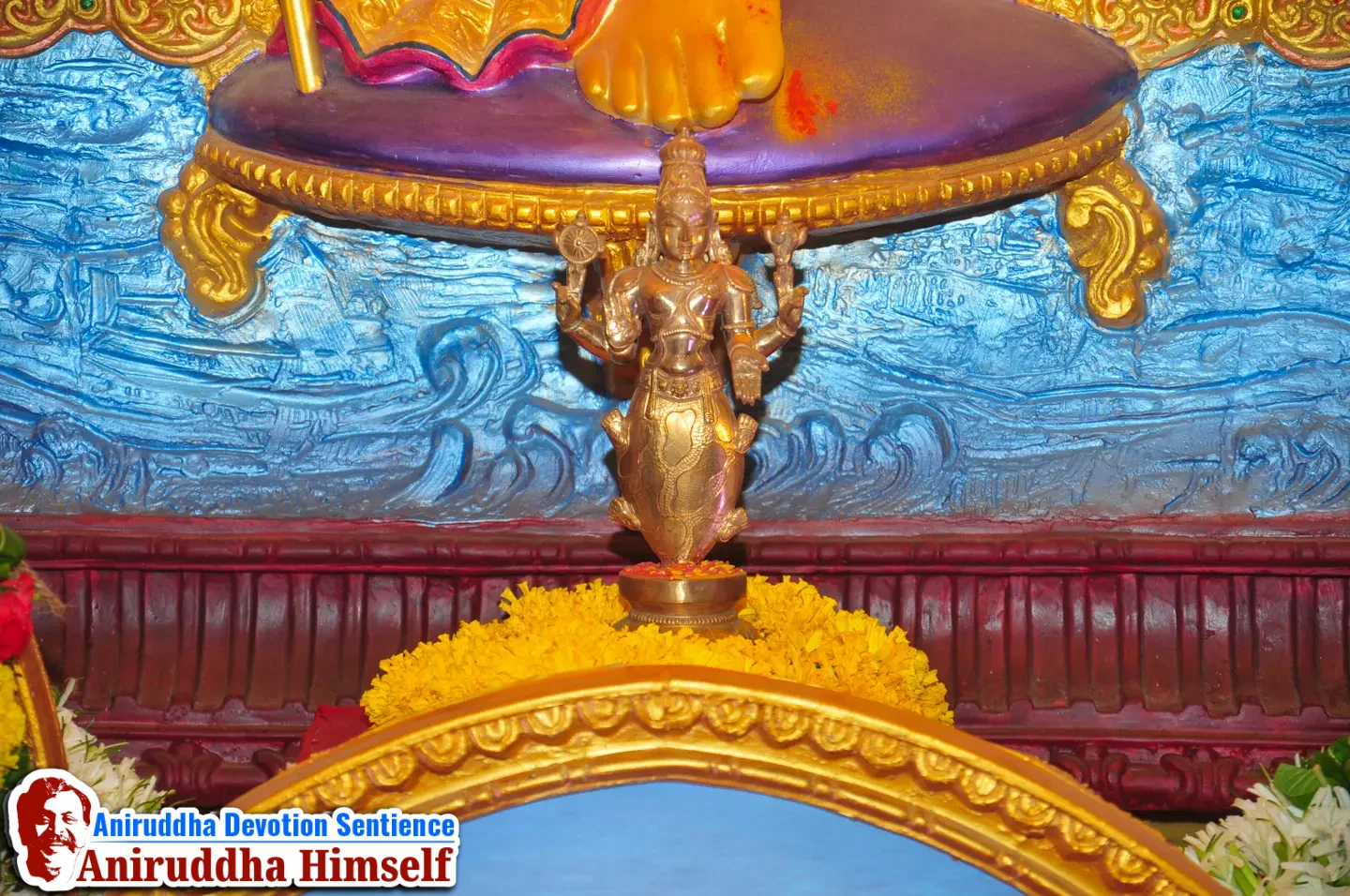 Deities (Devata) in Shree Shwasam Utsav in the year 2015 at Shree Harigurugram