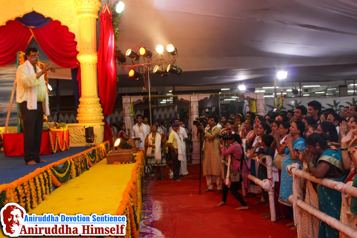 Sadguru Shree Aniruddha Bapu on main stage during the Shree Shwasam Utsav held at Shree Harigurugram in 2015
