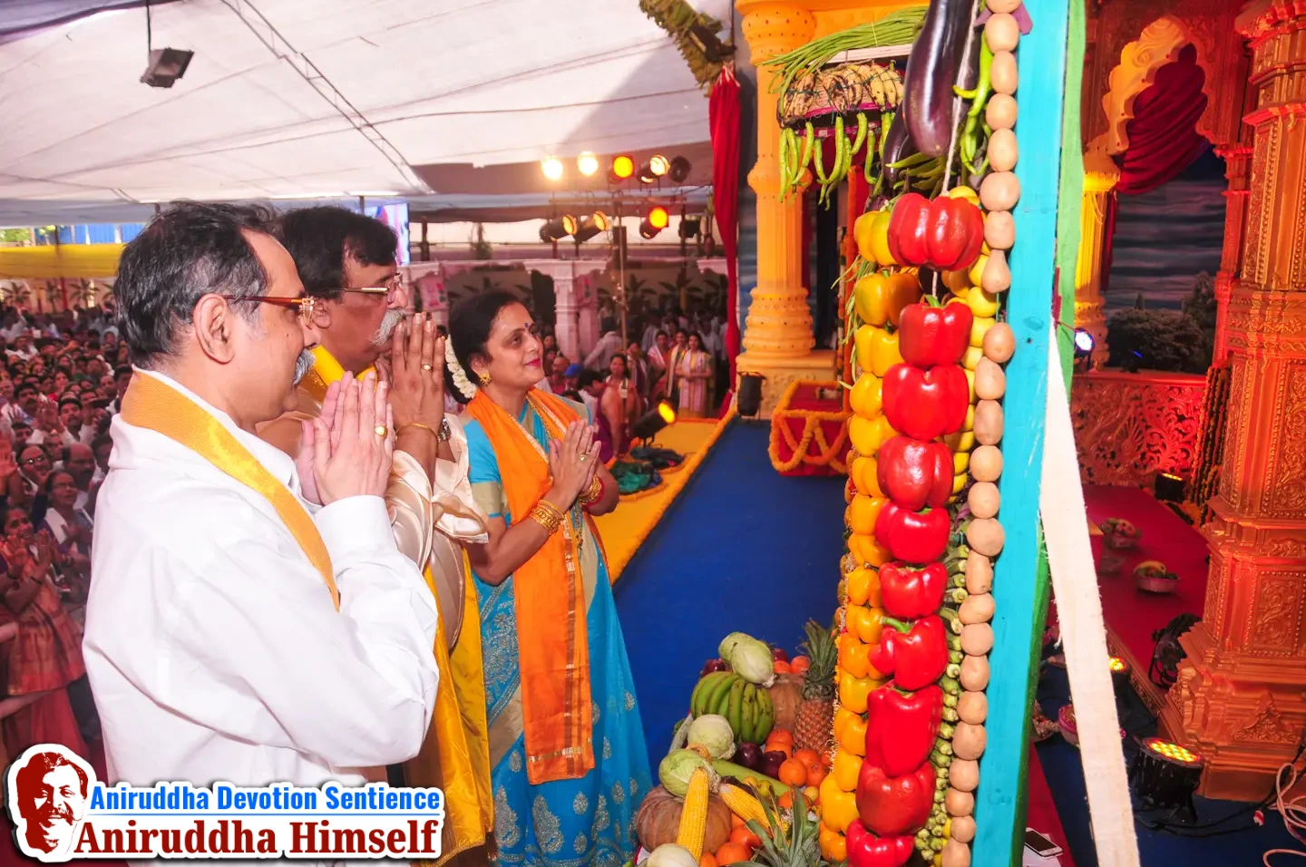 Sadguru Shree Aniruddha Bapu on main stage during the Shree Shwasam Utsav held at Shree Harigurugram in 2015