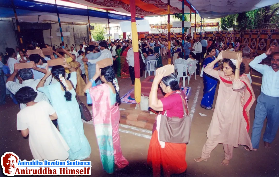 Papvimochani Pradakshina By Shraddhavans during Shree Venkatesh Saptakoti Jap