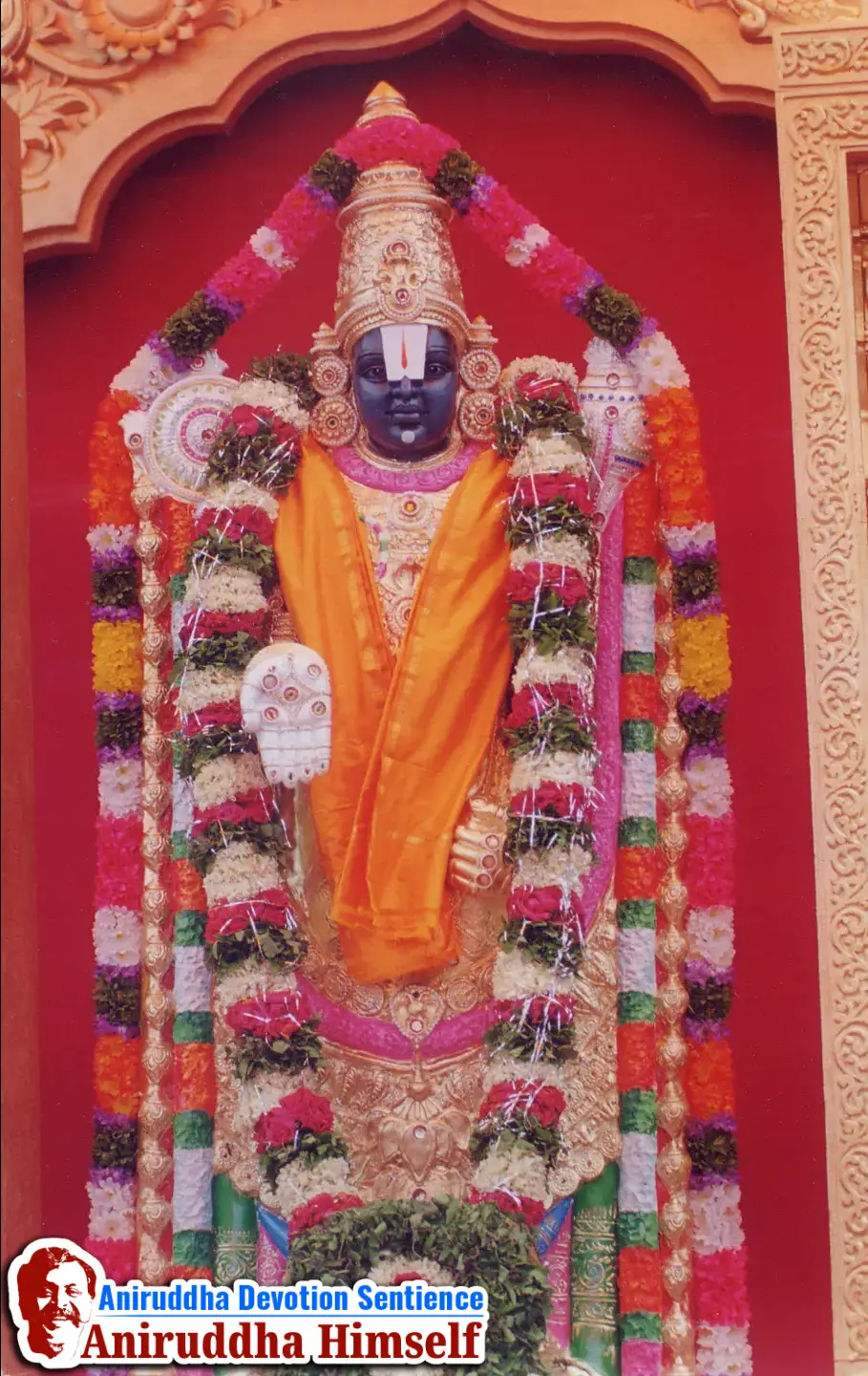 7-foot-tall idol of Shree Venkatesh, an exact replica of Tirupati, was made during 'Shree Venkatesh Saptakoti Jap' Utsav held in the year 2000