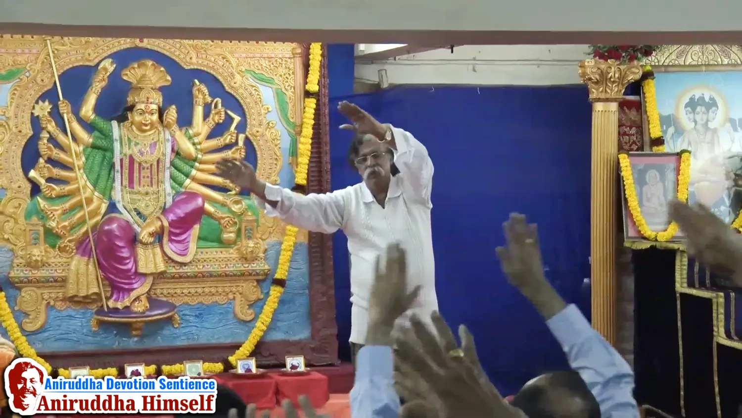 Sadguru Shree Aniruddha Bapu immersed in the Mantragajar of Swayam Bhagwan Trivikram at Shree Harigurugram