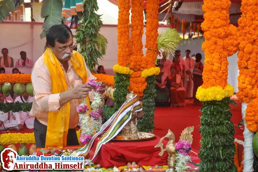 Sadguru Aniruddha Bapu at Maghi Ganesh Janmotsav