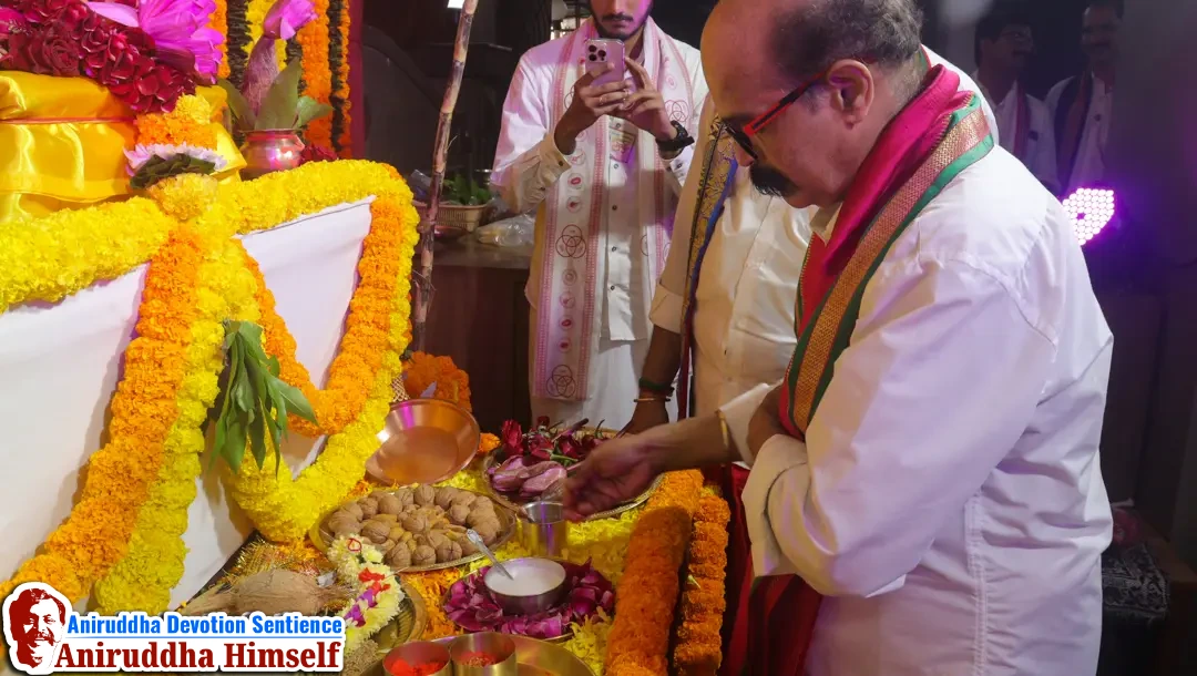 Vaibhavlakshmi poojan performed at Gurukul, Juinagar