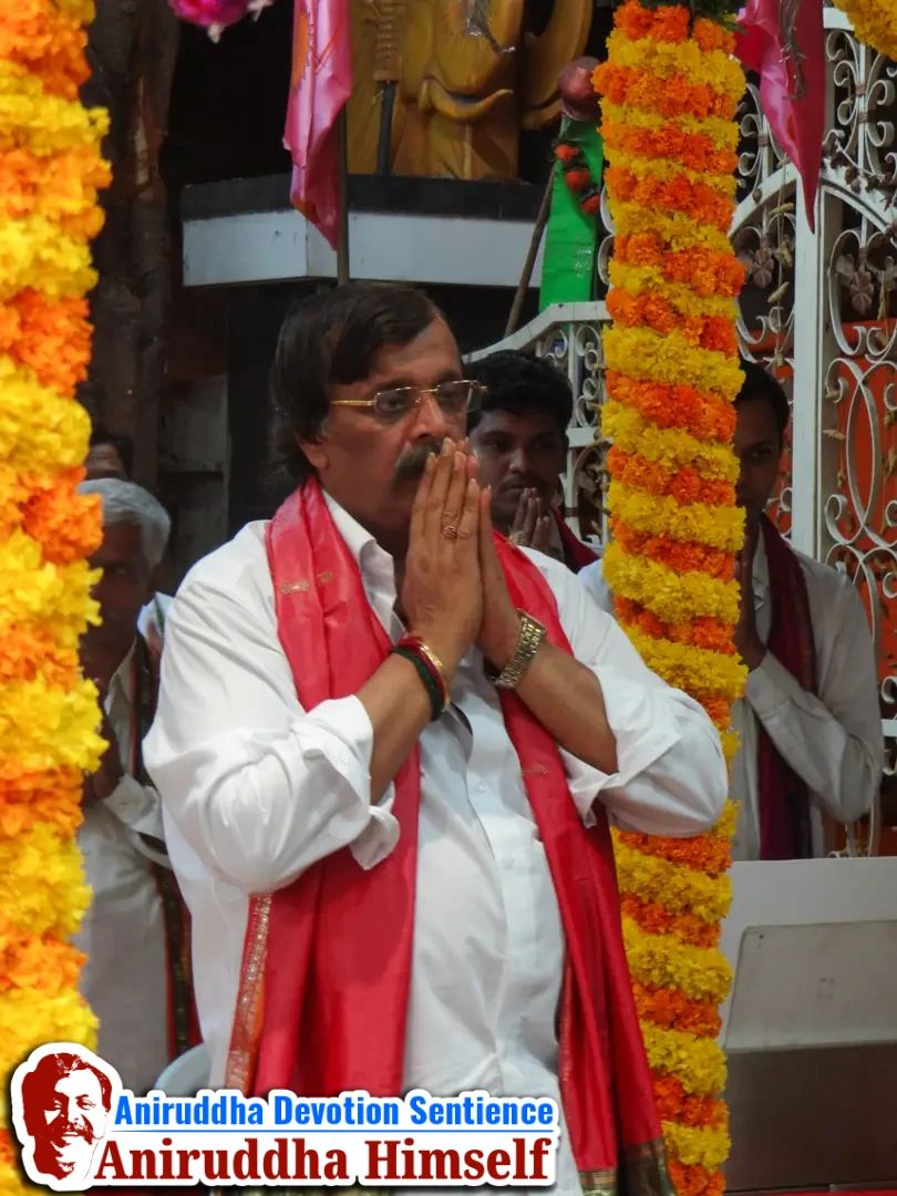 Aniruddha Bapu performing Swastikshem Tapascharya