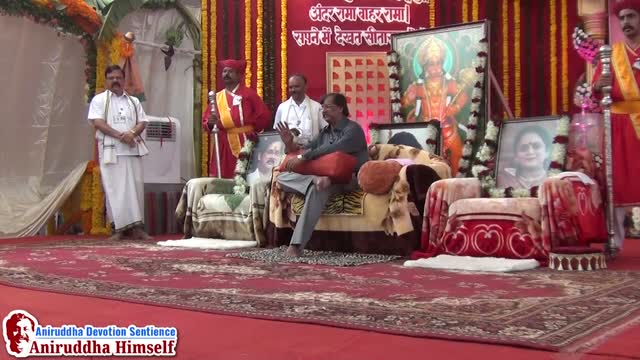 Sadguru Aniruddha Bapu blessing Shraddhavans during Ram navmi utsav in the year 2013