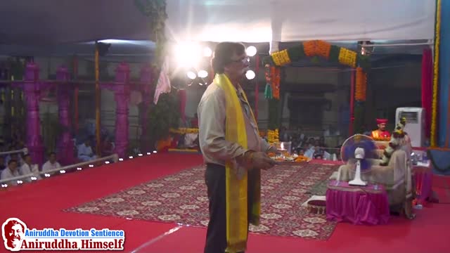 Bapu performing Datta bappa aarti at Shree Ramravami utsav 2016