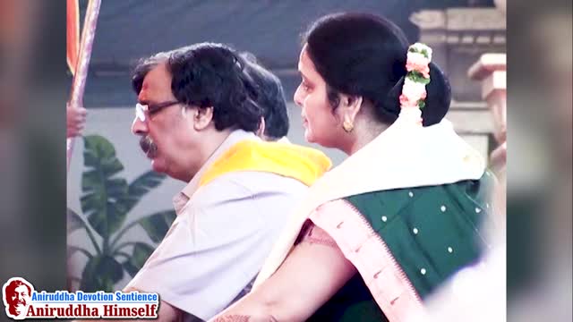 Sadguru Bapu - Varada Chandika Prasannotsav
